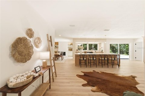 Villa ou maison à vendre à Longwood, Floride: 4 chambres, 213.68 m2 № 2318754 - photo 4