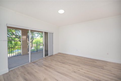 Touwnhouse à vendre à Miramar, Floride: 3 chambres, 134.71 m2 № 1794698 - photo 12