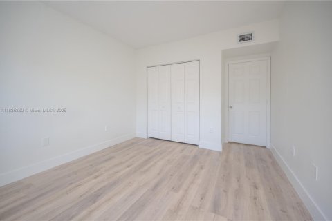 Touwnhouse à vendre à Miramar, Floride: 3 chambres, 134.71 m2 № 1794698 - photo 25