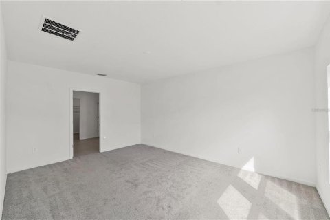 Villa ou maison à louer à Kissimmee, Floride: 4 chambres, 179.86 m2 № 2413573 - photo 11
