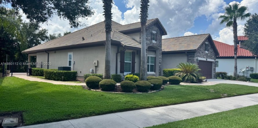 House in Jacksonville, Florida 3 bedrooms, 203.83 sq.m. № 1886627