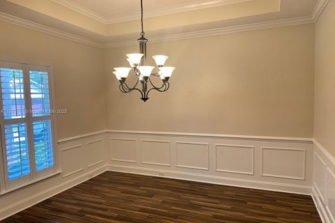 House in Jacksonville, Florida 3 bedrooms, 203.83 sq.m. № 1886627 - photo 11