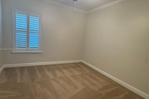 House in Jacksonville, Florida 3 bedrooms, 203.83 sq.m. № 1886627 - photo 16