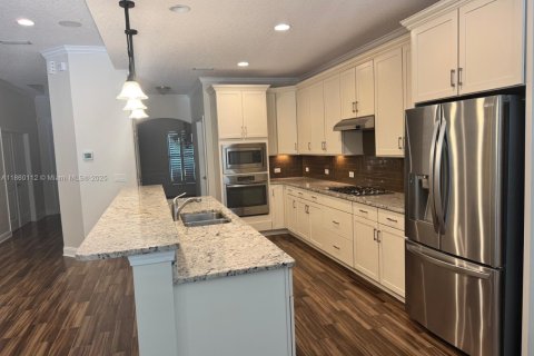 House in Jacksonville, Florida 3 bedrooms, 203.83 sq.m. № 1886627 - photo 10