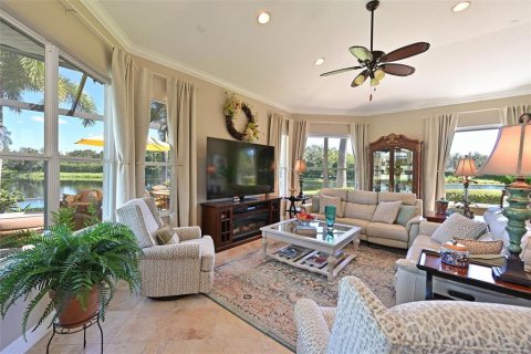 Villa ou maison à vendre à Bradenton, Floride: 5 chambres, 341.23 m2 № 2426953 - photo 19