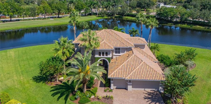 Villa ou maison à Bradenton, Floride 5 chambres, 341.23 m2 № 2426953