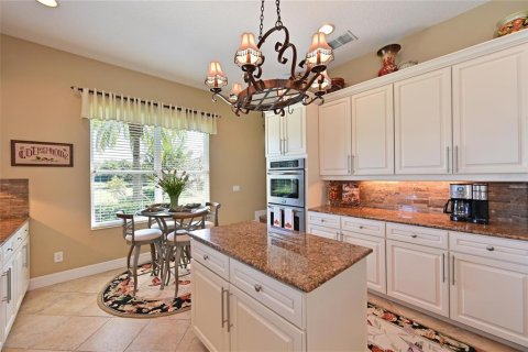 Villa ou maison à vendre à Bradenton, Floride: 5 chambres, 341.23 m2 № 2426953 - photo 14
