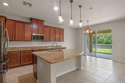House in Kissimmee, Florida 5 bedrooms, 324.88 sq.m. № 1845406 - photo 15