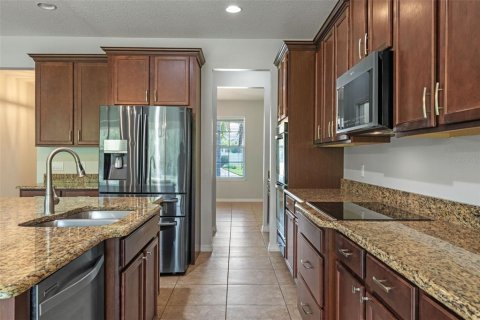 House in Kissimmee, Florida 5 bedrooms, 324.88 sq.m. № 1845406 - photo 18