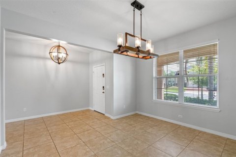 House in Kissimmee, Florida 5 bedrooms, 324.88 sq.m. № 1845406 - photo 10