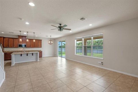 House in Kissimmee, Florida 5 bedrooms, 324.88 sq.m. № 1845406 - photo 13