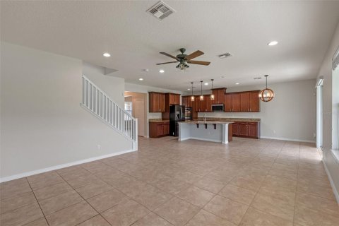 House in Kissimmee, Florida 5 bedrooms, 324.88 sq.m. № 1845406 - photo 14