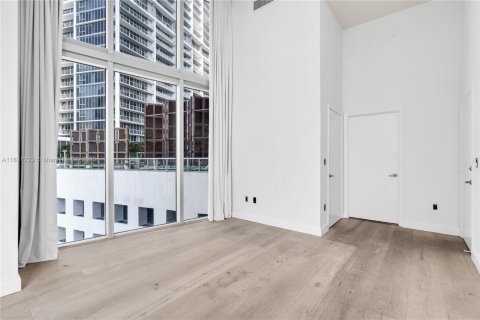 Купить кондоминиум в Майами, Флорида 2 спальни, 116.59м2, № 1818403 - фото 21