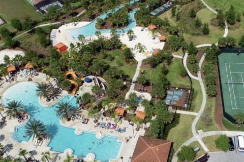 Casa en venta en Davenport, Florida, 6 dormitorios, 303.79 m2 № 1865864 - foto 22