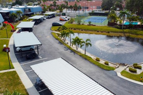 Townhouse in Seminole, Florida 2 bedrooms, 145.3 sq.m. № 1552844 - photo 30