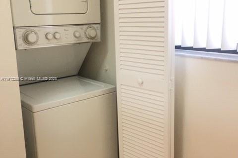 Снять в аренду кондоминиум в Санрайз, Флорида 2 спальни, 91.6м2, № 1969536 - фото 22