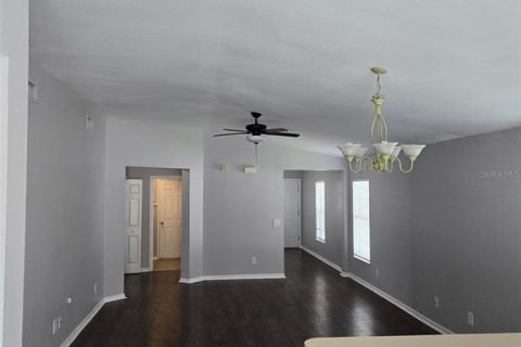 Villa ou maison à louer à Riverview, Floride: 3 chambres, 144 m2 № 2416382 - photo 4