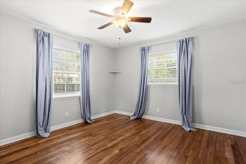 House in Ocala, Florida 3 bedrooms, 123.19 sq.m. № 2228428 - photo 19