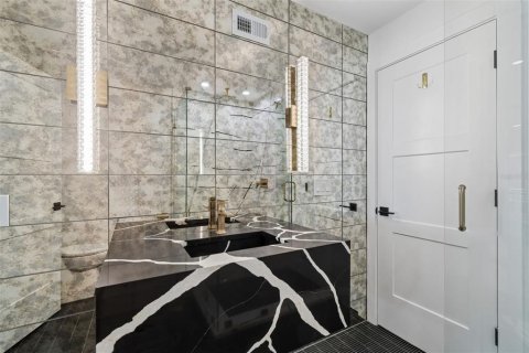 Casa en venta en Clearwater, Florida, 4 dormitorios, 373.93 m2 № 2214024 - foto 30
