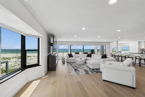 Casa en venta en Clearwater, Florida, 4 dormitorios, 373.93 m2 № 2214024 - foto 6