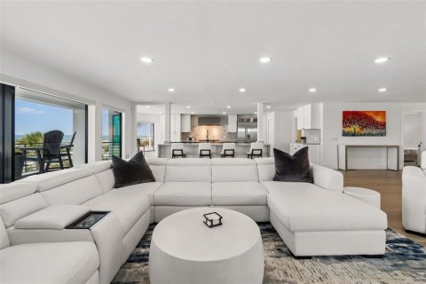 Casa en venta en Clearwater, Florida, 4 dormitorios, 373.93 m2 № 2214024 - foto 7