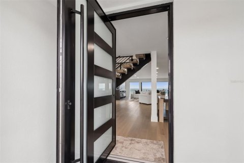 Casa en venta en Clearwater, Florida, 4 dormitorios, 373.93 m2 № 2214024 - foto 4