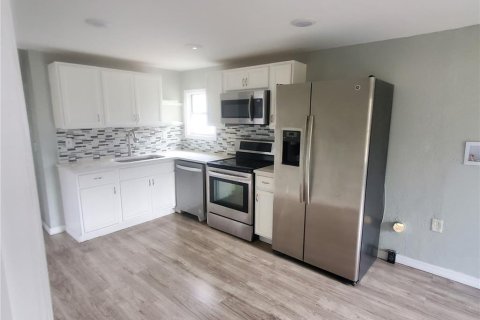 Casa en venta en Winter Haven, Florida, 3 dormitorios, 96.43 m2 № 1533331 - foto 16