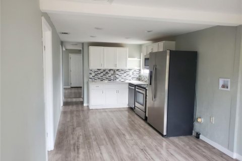 Casa en venta en Winter Haven, Florida, 3 dormitorios, 96.43 m2 № 1533331 - foto 14