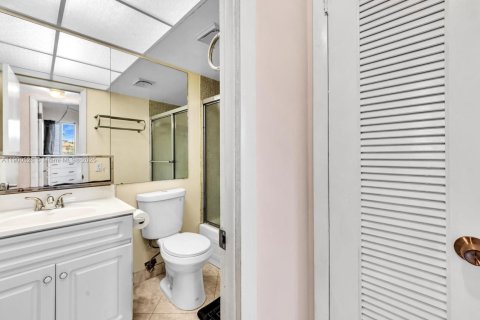 Condominio en venta en Sunrise, Florida, 2 dormitorios, 78.97 m2 № 1955563 - foto 24