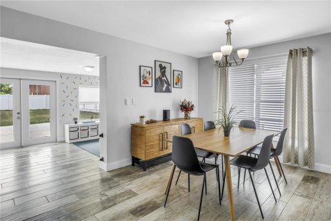 Casa en venta en Saint Petersburg, Florida, 2 dormitorios, 149.2 m2 № 1662039 - foto 10