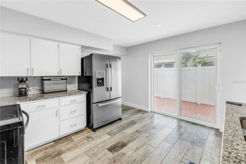 Casa en venta en Saint Petersburg, Florida, 2 dormitorios, 149.2 m2 № 1662039 - foto 13