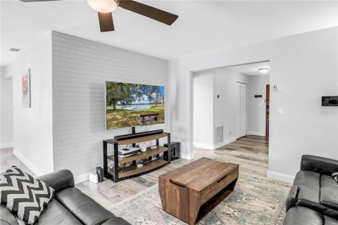 Casa en venta en Saint Petersburg, Florida, 2 dormitorios, 149.2 m2 № 1662039 - foto 7