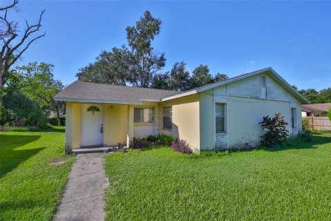 Apartamento en alquiler en Seffner, Florida, 2 dormitorios, 93.18 m2 № 1908374 - foto 1