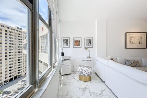 Copropriété à vendre à Hallandale Beach, Floride: 1 chambre, 81.94 m2 № 2088586 - photo 8