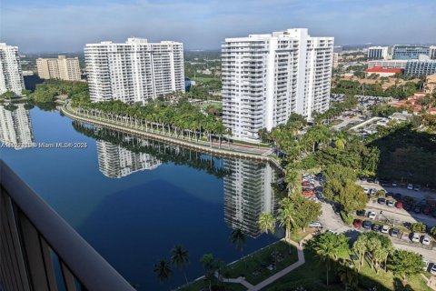 Condo in Aventura, Florida, 1 bedroom № 1924038 - photo 19