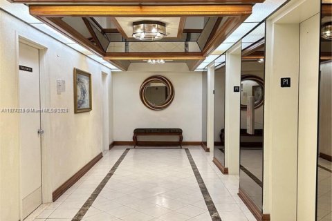 Condo in Aventura, Florida, 1 bedroom № 1924038 - photo 24
