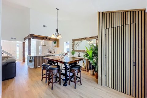 Condominio en venta en Longwood, Florida, 2 dormitorios, 127.74 m2 № 2430704 - foto 4