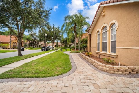 Casa en venta en Orlando, Florida, 5 dormitorios, 287.53 m2 № 2220058 - foto 3