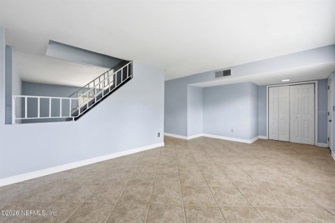 Adosado en venta en Jacksonville, Florida, 3 dormitorios, 169.08 m2 № 2097843 - foto 6