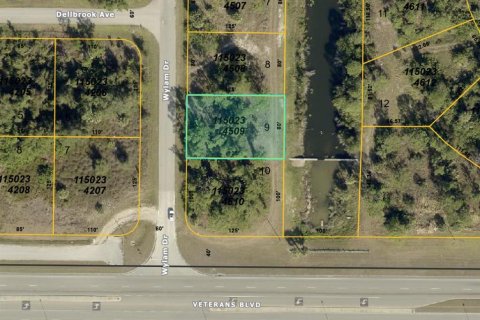 Land in North Port, Florida № 2229057 - photo 3