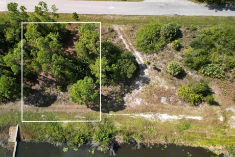 Land in North Port, Florida № 2229057 - photo 2