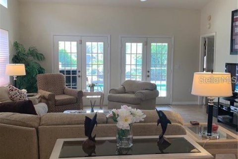 Villa ou maison à louer à Bradenton, Floride: 2 chambres, 160.72 m2 № 1778758 - photo 7