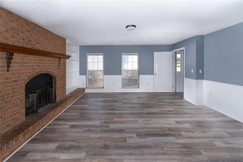 Casa en alquiler en Wildwood, Florida, 5 dormitorios, 234.11 m2 № 2259297 - foto 4