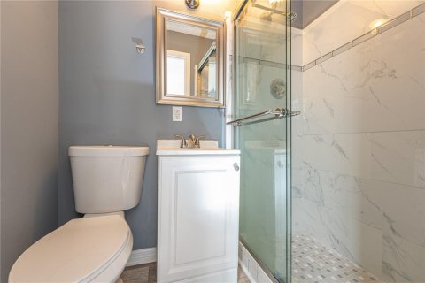 Casa en alquiler en Wildwood, Florida, 5 dormitorios, 234.11 m2 № 2259297 - foto 13