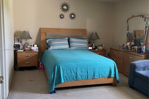 Copropriété à vendre à Tamarac, Floride: 2 chambres, 99.87 m2 № 1983299 - photo 2