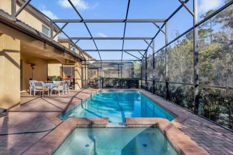 House in Kissimmee, Florida 8 bedrooms, 375.42 sq.m. № 2198520 - photo 3