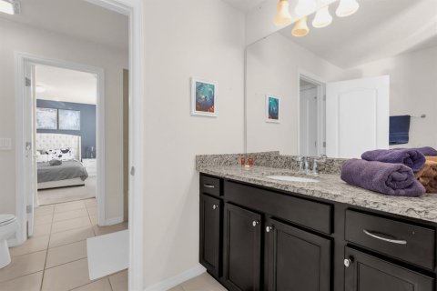House in Kissimmee, Florida 8 bedrooms, 375.42 sq.m. № 2198520 - photo 21