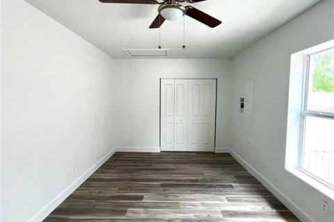 Villa ou maison à louer à Tampa, Floride: 2 chambres, 115.57 m2 № 2415238 - photo 7