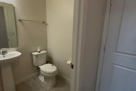 Casa en alquiler en Minneola, Florida, 2 dormitorios, 314.85 m2 № 1900283 - foto 11