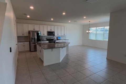 Casa en alquiler en Minneola, Florida, 2 dormitorios, 314.85 m2 № 1900283 - foto 8